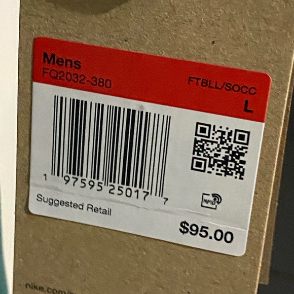 Nike Tottenham Hotspur Jersey Men’s Size Large - Picture 2 of 5